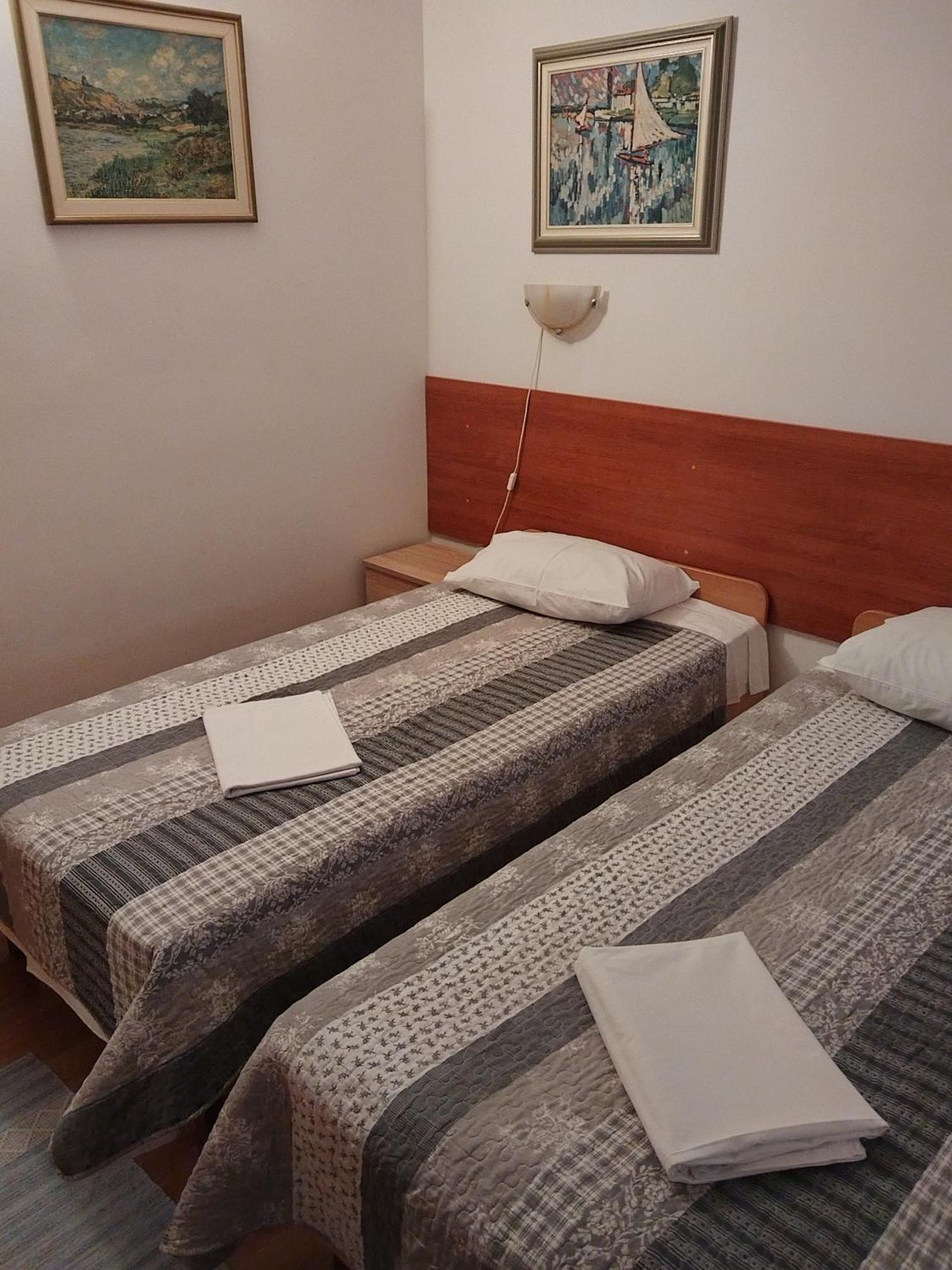Apartment Ljudmila 沃迪切 外观 照片