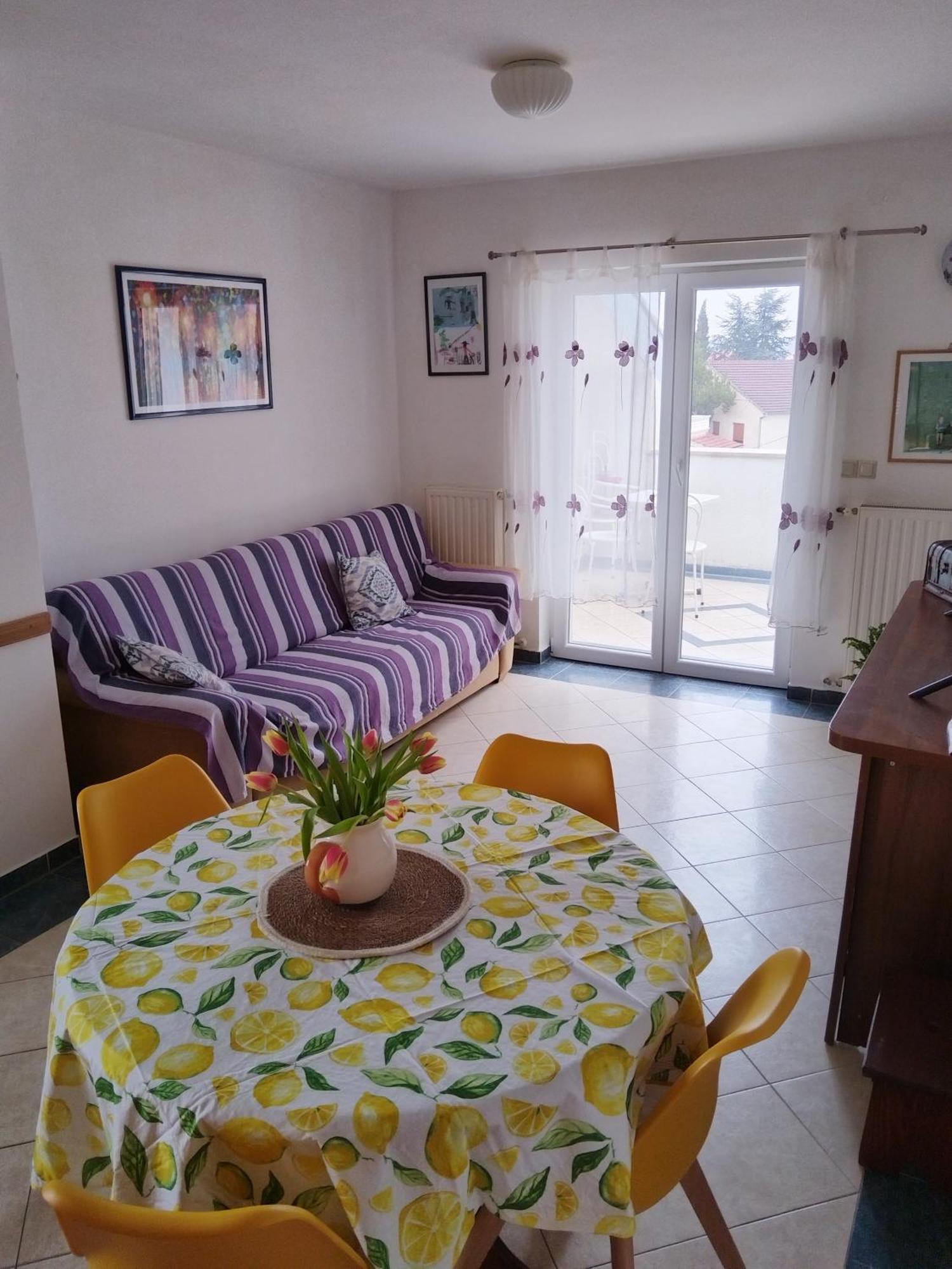 Apartment Ljudmila 沃迪切 外观 照片